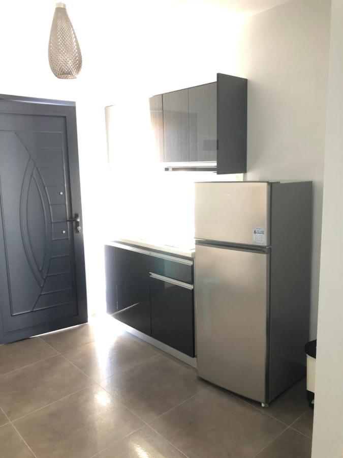Villa Lemar Sarti Bagian luar foto